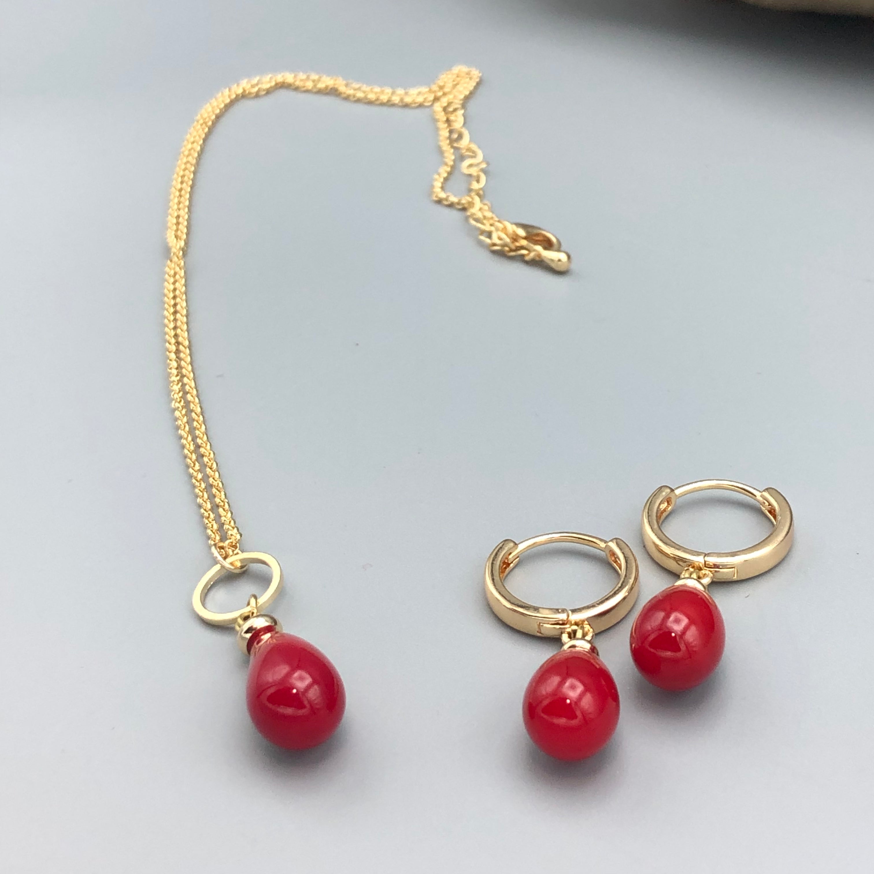 Conjunto Gota en varios colores