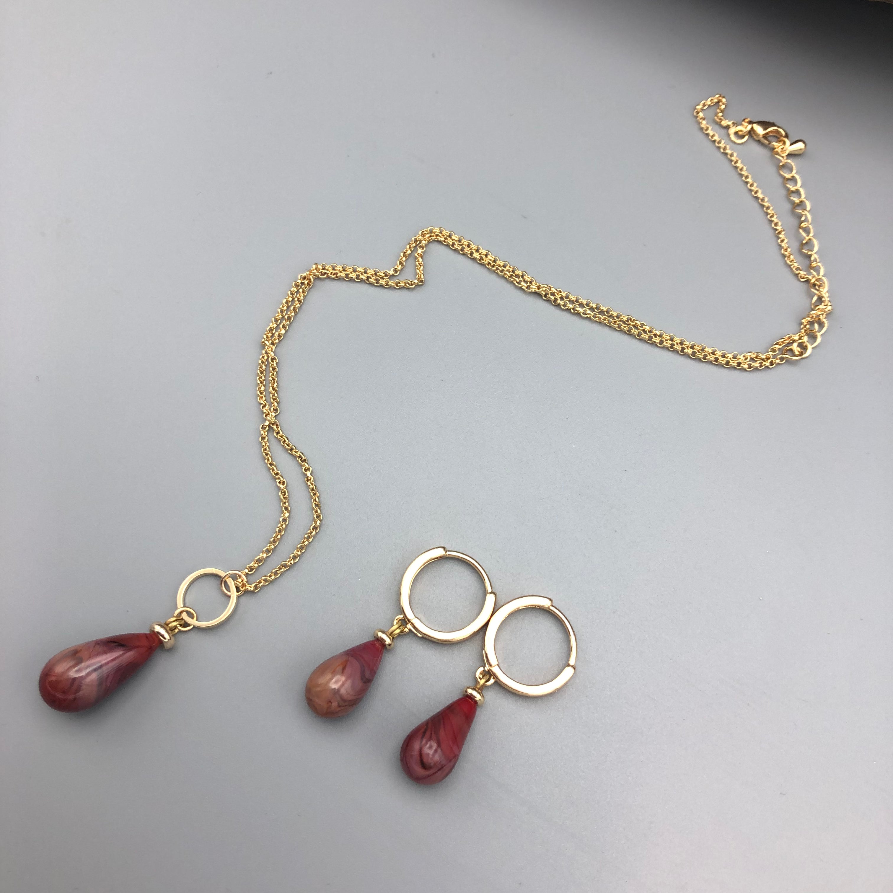 Conjunto Gota en varios colores